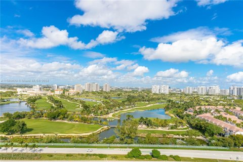 Condominio en venta en Aventura, Florida, 2 dormitorios, 126.44 m2 № 1095227 - foto 26