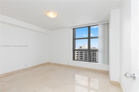 Condominio en venta en Aventura, Florida, 2 dormitorios, 126.44 m2 № 1095227 - foto 20