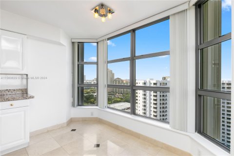 Condominio en venta en Aventura, Florida, 2 dormitorios, 126.44 m2 № 1095227 - foto 13