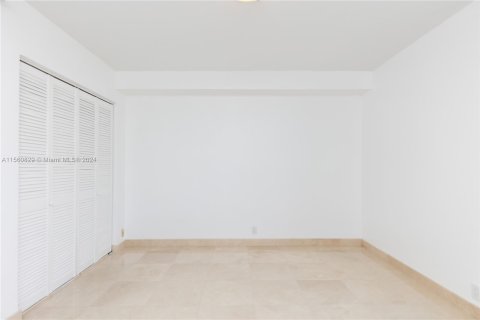 Condo in Aventura, Florida, 2 bedrooms  № 1095227 - photo 21