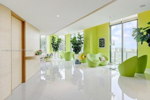 Copropriété à louer à Miami, Floride: 3 chambres, 123 m2 № 1352238 - photo 14