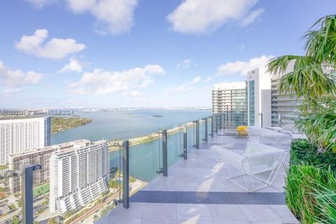 Copropriété à louer à Miami, Floride: 3 chambres, 123 m2 № 1352238 - photo 8