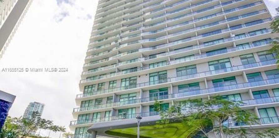 Condo à Miami, Floride, 3 chambres  № 1352238