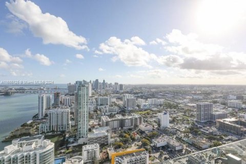 Copropriété à louer à Miami, Floride: 3 chambres, 123 m2 № 1352238 - photo 4