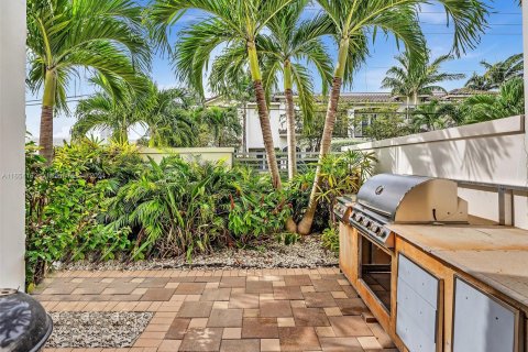 Adosado en venta en Fort Lauderdale, Florida, 3 dormitorios, 218.51 m2 № 1351959 - foto 23