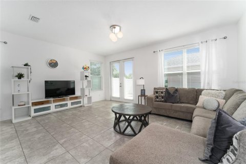 Adosado en venta en Winter Garden, Florida, 3 dormitorios, 160.91 m2 № 1315240 - foto 12