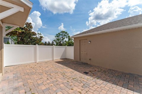 Adosado en venta en Winter Garden, Florida, 3 dormitorios, 160.91 m2 № 1315240 - foto 25