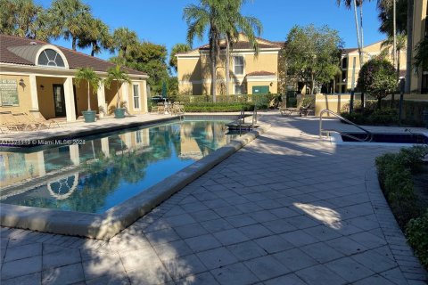 Condominio en venta en Coral Springs, Florida, 1 dormitorio, 88.26 m2 № 1128226 - foto 28