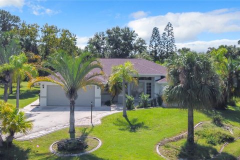 Casa en venta en North Port, Florida, 3 dormitorios, 166.39 m2 № 1395418 - foto 3