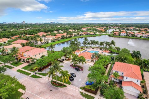 Casa en venta en Palm Beach Gardens, Florida, 4 dormitorios, 268.12 m2 № 1079672 - foto 7