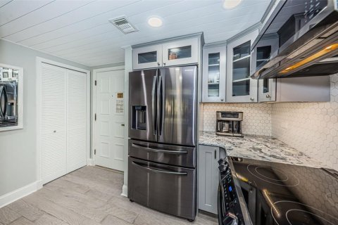 Copropriété à vendre à Palm Harbor, Floride: 1 chambre, 56.67 m2 № 1386509 - photo 9