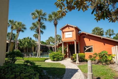 Condo in Orlando, Florida, 1 bedroom  № 1386458 - photo 14