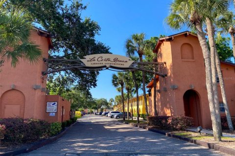 Condo in Orlando, Florida, 1 bedroom  № 1386458 - photo 3