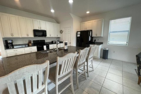 Casa en venta en Davenport, Florida, 5 dormitorios, 220.83 m2 № 1243530 - foto 6