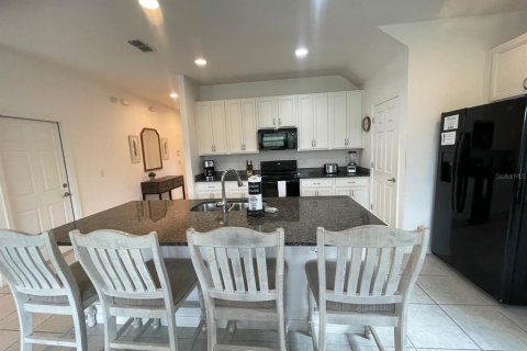 Casa en venta en Davenport, Florida, 5 dormitorios, 220.83 m2 № 1243530 - foto 3