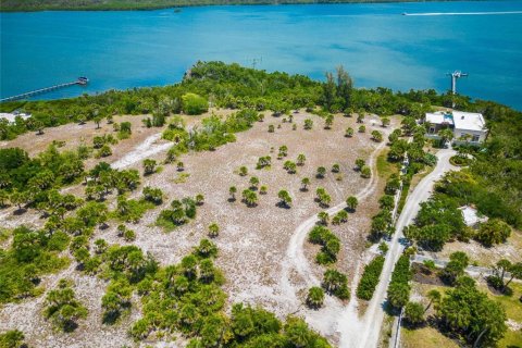 Terreno en venta en Englewood, Florida № 1196260 - foto 6