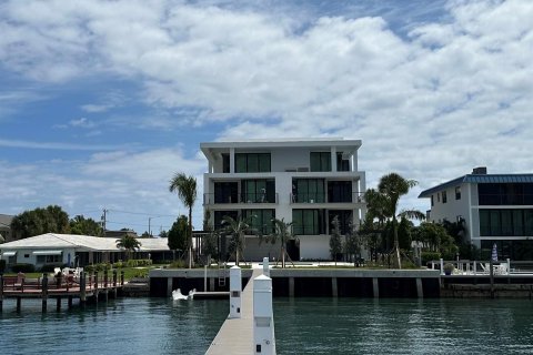 Copropriété à vendre à Riviera Beach, Floride: 16 chambres, 1441.29 m2 № 1097904 - photo 9