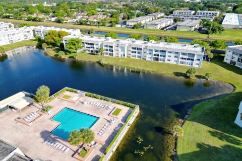 Condominio en venta en Sunrise, Florida, 2 dormitorios, 78.97 m2 № 1097876 - foto 15