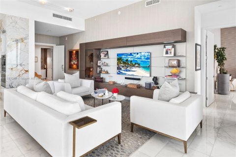 Condominio en venta en Miami, Florida, 4 dormitorios, 300.35 m2 № 1184756 - foto 6