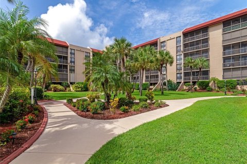 Copropriété à vendre à Port Charlotte, Floride: 2 chambres, 72.74 m2 № 1357441 - photo 27