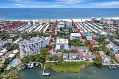 Condominio en venta en Sarasota, Florida, 2 dormitorios, 90.58 m2 № 1357941 - foto 1