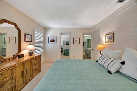 Copropriété à vendre à Sarasota, Floride: 2 chambres, 90.58 m2 № 1357941 - photo 20