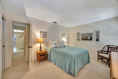 Copropriété à vendre à Sarasota, Floride: 2 chambres, 90.58 m2 № 1357941 - photo 19