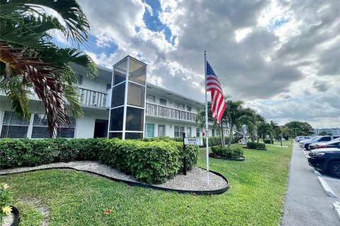 Copropriété à vendre à Deerfield Beach, Floride: 2 chambres, 76.18 m2 № 1136272 - photo 20