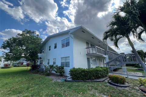 Copropriété à vendre à Deerfield Beach, Floride: 2 chambres, 76.18 m2 № 1136272 - photo 19