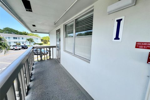 Condo in Deerfield Beach, Florida, 2 bedrooms  № 1136272 - photo 21