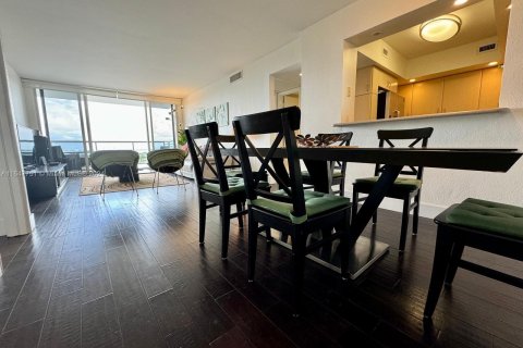 Copropriété à vendre à Miami Beach, Floride: 2 chambres, 110.55 m2 № 1331860 - photo 6