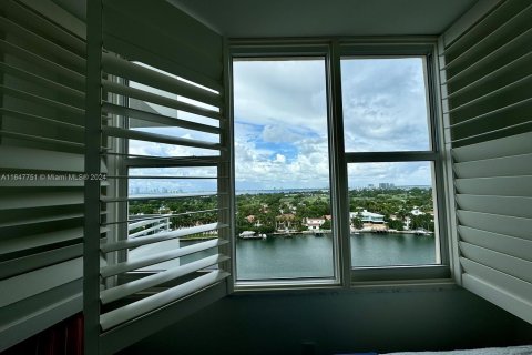 Copropriété à vendre à Miami Beach, Floride: 2 chambres, 110.55 m2 № 1331860 - photo 20