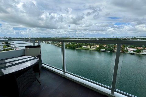 Copropriété à vendre à Miami Beach, Floride: 2 chambres, 110.55 m2 № 1331860 - photo 24