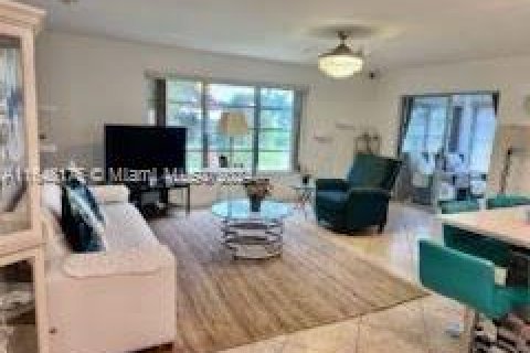 Condo in Delray Beach, Florida, 2 bedrooms  № 1331865 - photo 29