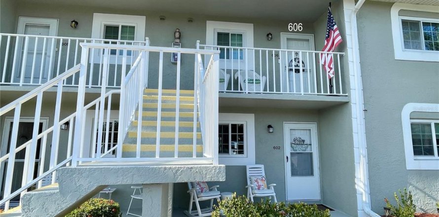 Condo in Punta Gorda, Florida, 2 bedrooms  № 1123109