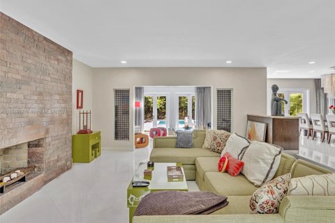 Casa en alquiler en Fort Lauderdale, Florida, 3 dormitorios, 209.49 m2 № 1356980 - foto 12