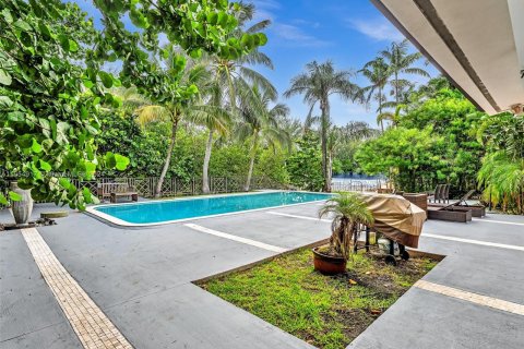 Casa en alquiler en Fort Lauderdale, Florida, 3 dormitorios, 209.49 m2 № 1356980 - foto 30