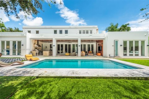 Villa ou maison à vendre à Miami, Floride: 7 chambres, 506.5 m2 № 692810 - photo 6