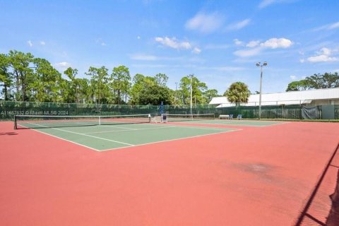 Townhouse in Jupiter, Florida 2 bedrooms, 136.01 sq.m. № 1388314 - photo 30