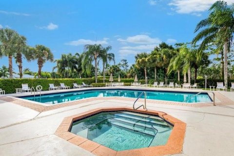 Townhouse in Jupiter, Florida 2 bedrooms, 136.01 sq.m. № 1388314 - photo 28