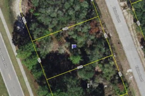 Terreno en venta en Poinciana, Florida № 1399345 - foto 1