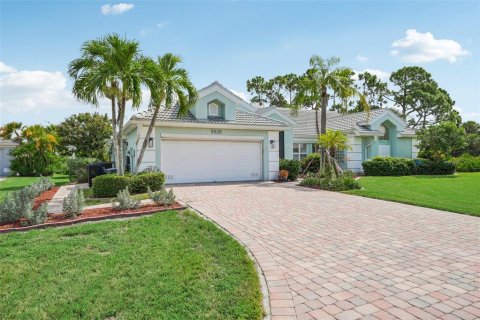 Villa ou maison à vendre à Punta Gorda, Floride: 3 chambres, 183.85 m2 № 1350586 - photo 1