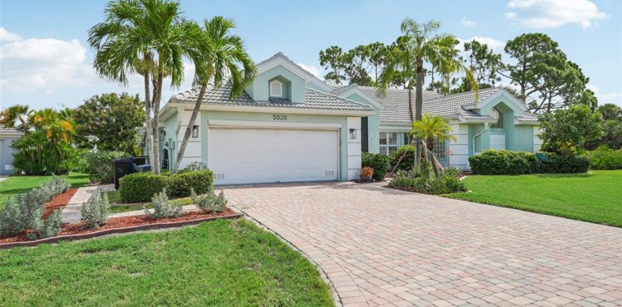 Villa ou maison à Punta Gorda, Floride 3 chambres, 183.85 m2 № 1350586