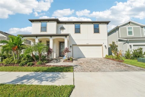 Casa en venta en Land O' Lakes, Florida, 5 dormitorios, 253.72 m2 № 1387041 - foto 2