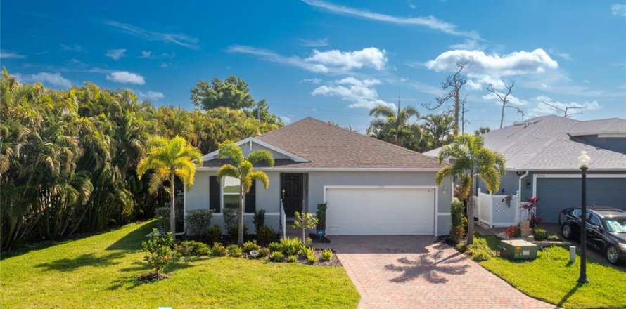 Villa ou maison à Punta Gorda, Floride 3 chambres, 128.95 m2 № 1105881