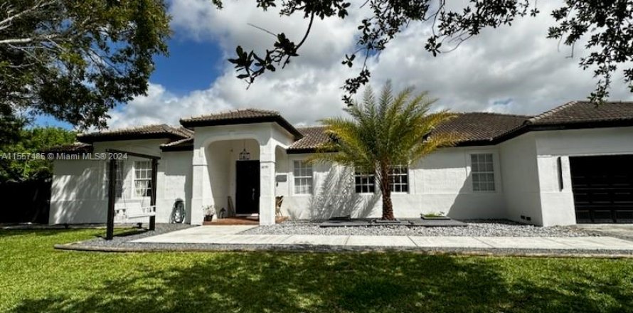 Villa ou maison à Homestead, Floride 4 chambres, 219.53 m2 № 1080857