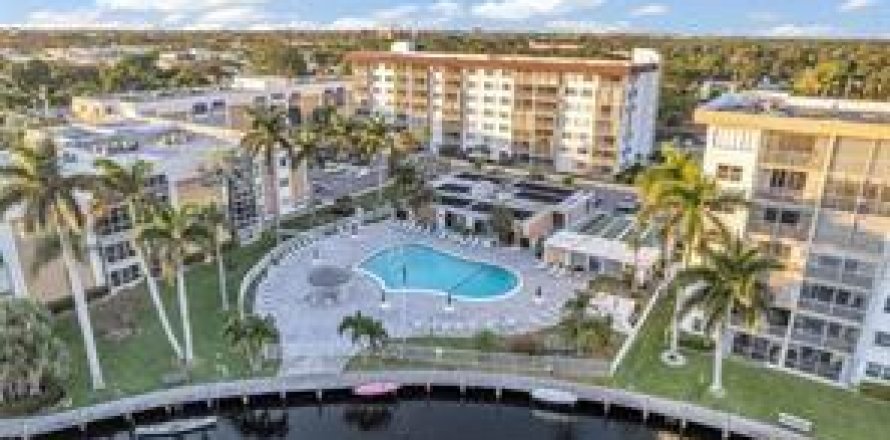 Condo in Oakland Park, Florida, 1 bedroom  № 965897