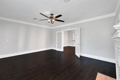 Immobilier commercial à vendre à Tampa, Floride: 268.58 m2 № 1351101 - photo 17