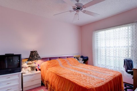 Casa en venta en Kissimmee, Florida, 3 dormitorios, 150.22 m2 № 1317872 - foto 11