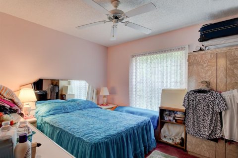 Casa en venta en Kissimmee, Florida, 3 dormitorios, 150.22 m2 № 1317872 - foto 12